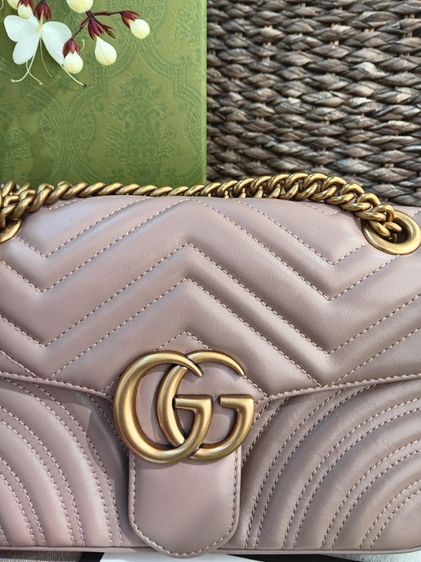 กระเป๋า Gucci marmont 26 สีเบจ รูปที่ 2