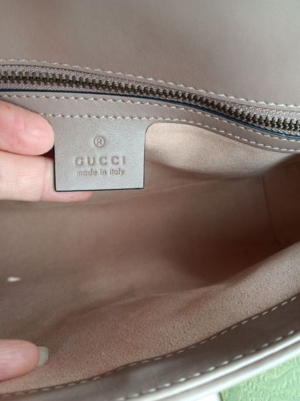 กระเป๋า Gucci marmont 26 สีเบจ รูปที่ 7