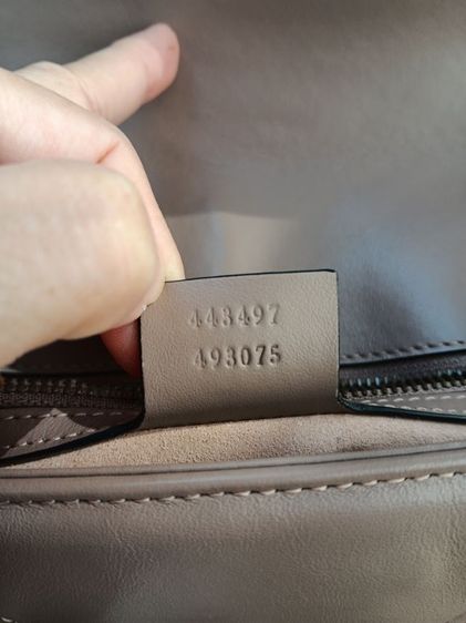 กระเป๋า Gucci marmont 26 สีเบจ รูปที่ 9