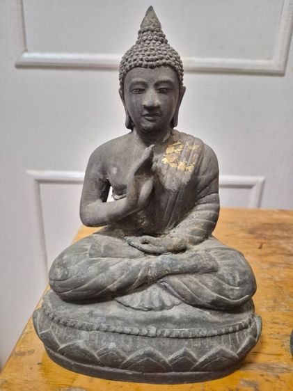 พระบูชา 4 องค์