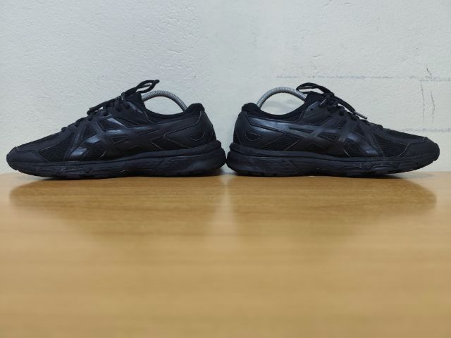 ASICS 42.0 26.5 แท้ มือสอง ดำล้วน รูปที่ 11