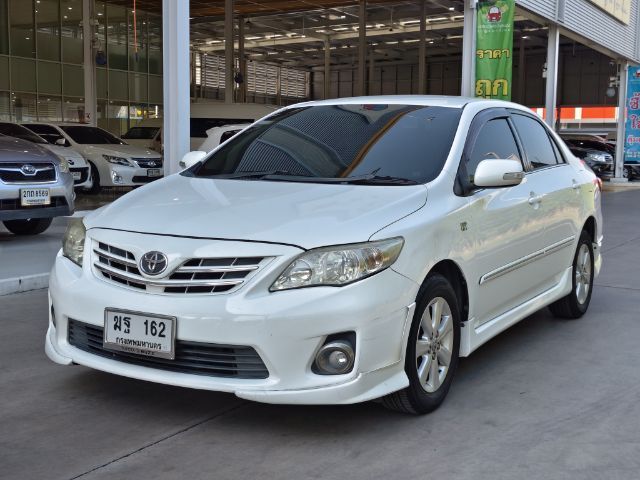 Toyota Altis 2012 1.6 E Sedan เบนซิน LPG เกียร์อัตโนมัติ ขาว รูปที่ 3