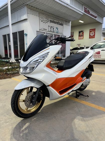 HONDA PCX 150 ปี17 ส้มขาว