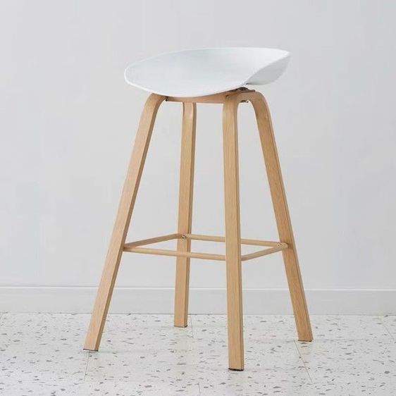 เก้าอี้บาร์ทรงสูง  ขนาดสินค้า 47x52x76cm. (เป็นสินค้าสั่งผลิต3-5วัน) ไม่รวมค่าจัดส่งทางร้านมีบริการจัดส่งด้วยขนส่งลาล่ามูฟลูกค้าต้องเป็นคนชำระค่าขนส่งเองค่าจัดส่งตามจริงค่ะเป็นสินค้ามือ 1 ทางร้านมีบริการประกอบให้ค่ะ