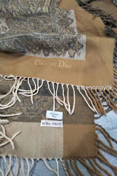 ผ้าคลุมไหล่แบรนด์เนม เนื้อ wool รูปที่ 16