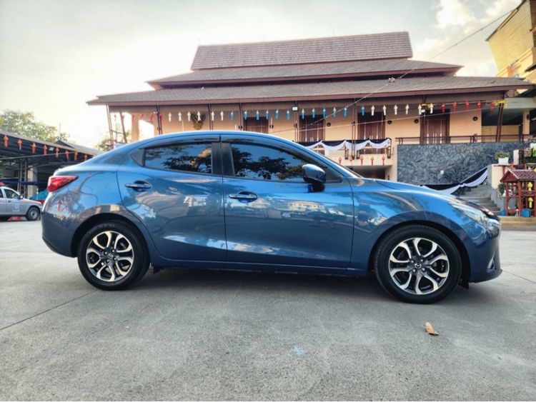 Mazda Mazda 2 2018 1.5 XD High Connect Sedan ดีเซล ไม่ติดแก๊ส เกียร์อัตโนมัติ น้ำเงิน รูปที่ 4