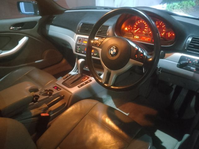 BMW Series 3 2003 320Ci Sedan เบนซิน ไม่ติดแก๊ส เกียร์อัตโนมัติ กรมท่า รูปที่ 4