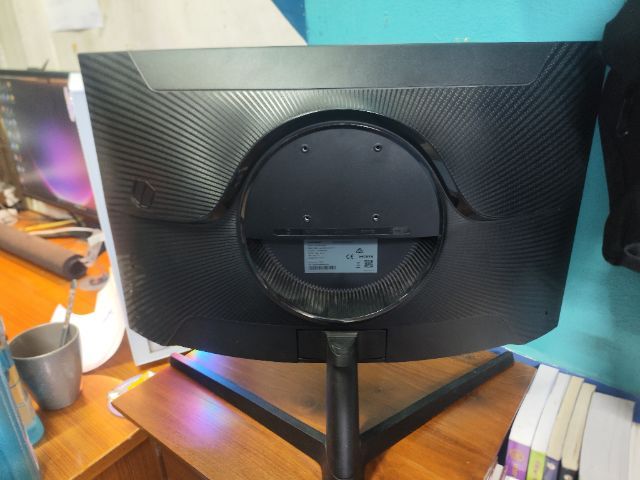 จอ samsung27 นิ้ว, 2K, 144Hz จอเป็นเส้น รูปที่ 2