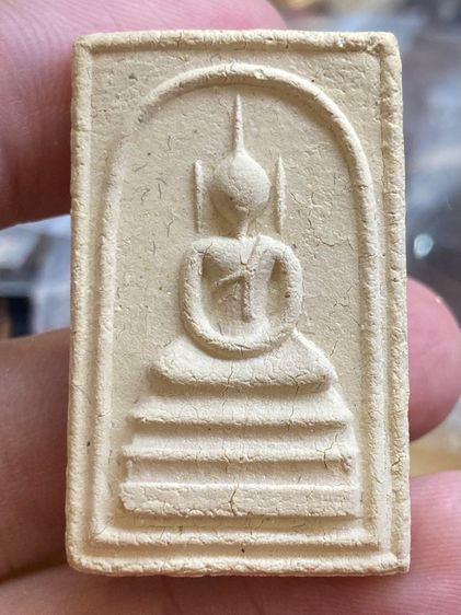 พระสมเด็จอรหัง สมเด็จญาณสังวร วัดบวรนิเวศวิหาร กรุงเทพฯ พ.ศ.๒๕๑๙ แต่ทำชุดกรรมการ พ.ศ.๒๕๒๑ กล่องเดิม มีเกสาทุกองค์ สวยครับ รูปที่ 4