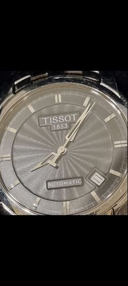 Swiss Made(Auto)Tissot Classic ขนาด 40 มิล ระบบออโต้สำรองพลังงาน 80 ชั่วโมง ไม่ใช้ถ่าน สภาพสวย ของจริงดูดีกว่าในรูปเยอะ รุ่นนี้ของใหม่เกือบ 30,000 บาท ขอส่งต่อ 8500บาท ครับ รูปที่ 3