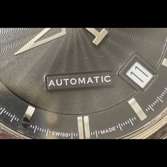 Swiss Made(Auto)Tissot Classic ขนาด 40 มิล ระบบออโต้สำรองพลังงาน 80 ชั่วโมง ไม่ใช้ถ่าน สภาพสวย ของจริงดูดีกว่าในรูปเยอะ รุ่นนี้ของใหม่เกือบ 30,000 บาท ขอส่งต่อ 8500บาท ครับ รูปที่ 10