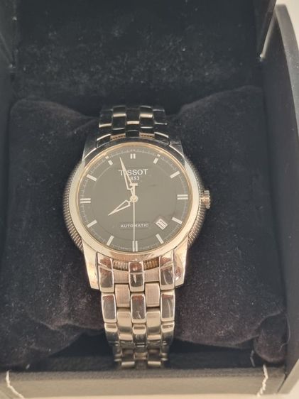Swiss Made(Auto)Tissot Classic ขนาด 40 มิล ระบบออโต้สำรองพลังงาน 80 ชั่วโมง ไม่ใช้ถ่าน สภาพสวย ของจริงดูดีกว่าในรูปเยอะ รุ่นนี้ของใหม่เกือบ 30,000 บาท ขอส่งต่อ 8500บาท ครับ รูปที่ 9