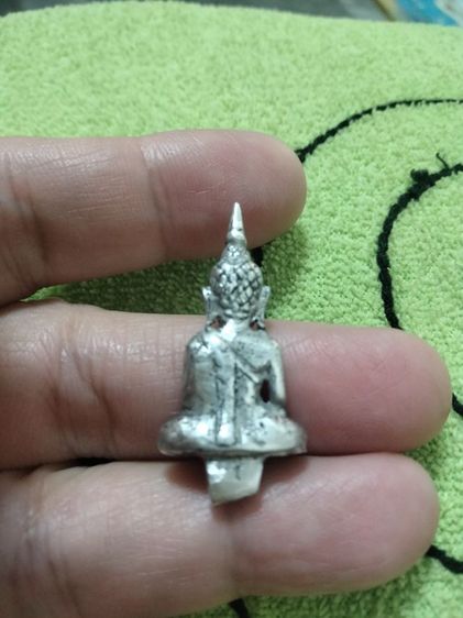 พระยอดธงเนื้อเงิน รูปที่ 2