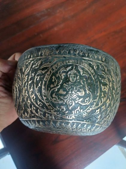 ขันเงินลงถม รูปที่ 3