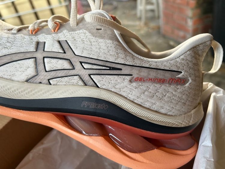 รองเท้าวิ่ง asics รูปที่ 8