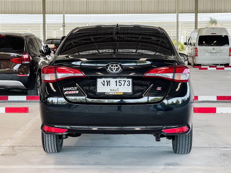 Toyota Yaris ATIV 2018 1.2 S Sedan เบนซิน ไม่ติดแก๊ส เกียร์อัตโนมัติ ดำ รูปที่ 4