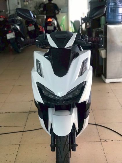 ฮอนด้า คลิก160 standard สีขาว-ดำ รถปี2022 รูปที่ 2