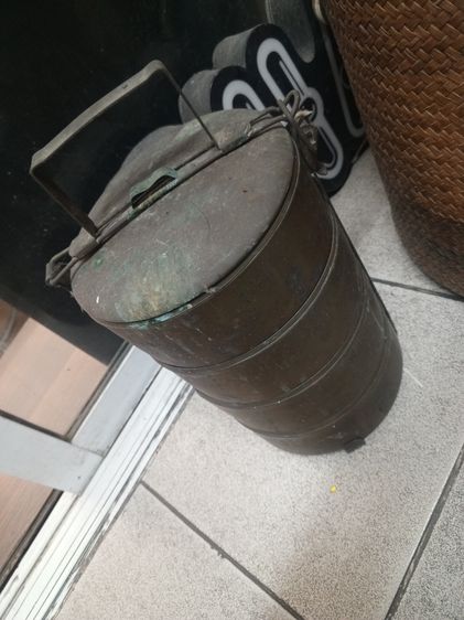 ปิ่นโตโบราณทองเหลือง