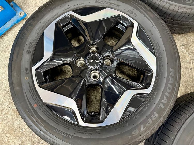 ล้อแม็ก BYD DOLPHIN ขอบ 16” ถอดป้ายแดง ยาง WESTLAKE 195-60R16 ปี 25 ตุ่มหน้ายางยังอยู่ครบ รูปที่ 7