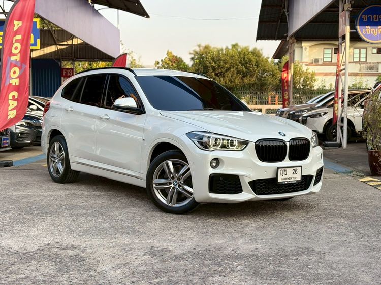 รถ BMW X1 2.0 sDrive20d M Sport สี ขาว