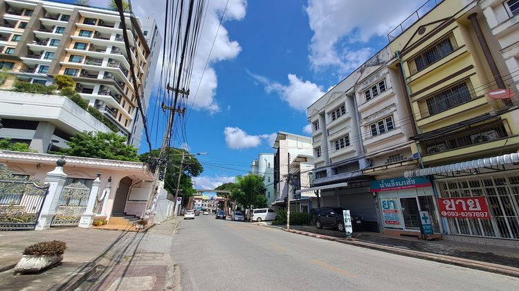 เจ้าของขายเอง ตึกแถว 5 ชั้น ติดรร.มงฟอร์ตประถม โซนช้างคลาน-เจริญประเทศ