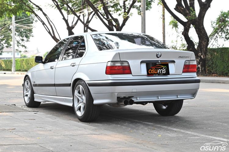 BMW Series 3 1999 323i Sedan เบนซิน LPG เกียร์อัตโนมัติ บรอนซ์เงิน รูปที่ 3
