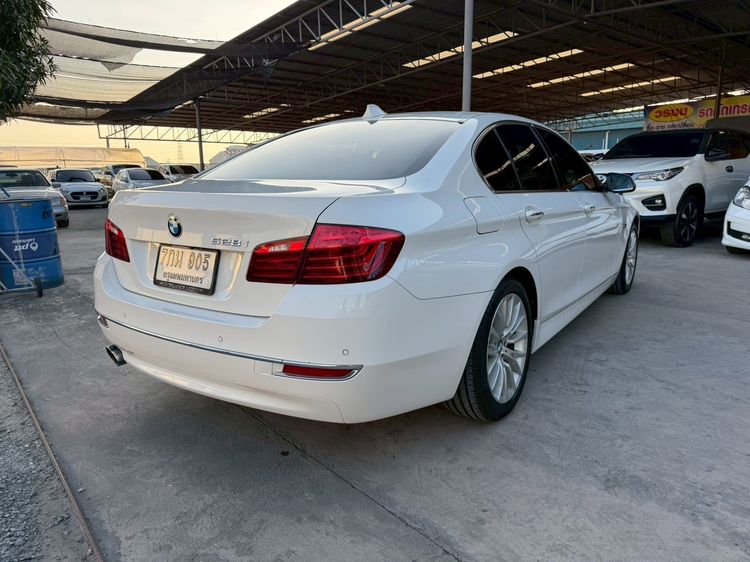 BMW Series 5 2015 528i Sedan เบนซิน ไม่ติดแก๊ส เกียร์อัตโนมัติ ขาว รูปที่ 4