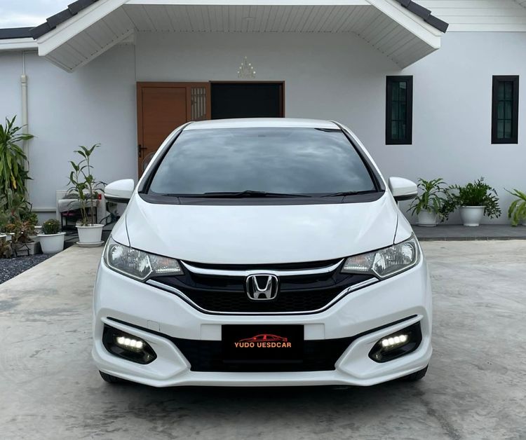 Honda Jazz 2017 1.5 SV i-VTEC Sedan เบนซิน ไม่ติดแก๊ส เกียร์อัตโนมัติ ขาว รูปที่ 2