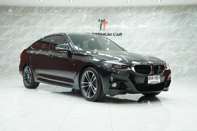 รถ BMW Series 3 320d สี ดำ