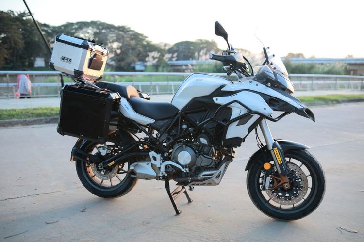 BENELLI TRK 502 รูปที่ 16
