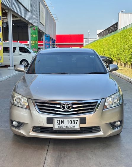 รถ Toyota Camry 2.0 G สี บรอนซ์ทอง