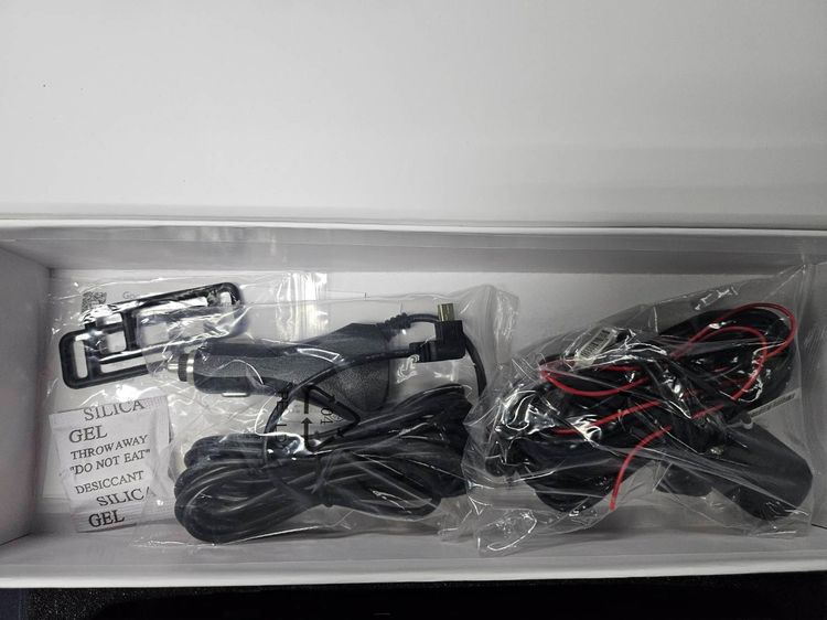 กล้องติดรถยนต์แบบกระจก JADO Dash Cam รูปที่ 3