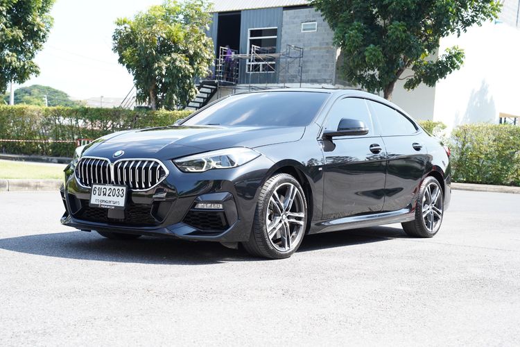 BMW Series 2 2024 220i Sedan เบนซิน เกียร์อัตโนมัติ ดำ รูปที่ 3