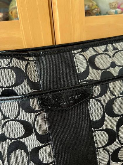 กระเป๋า COACH แท้ รูปที่ 4