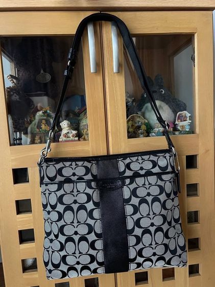 กระเป๋า COACH แท้