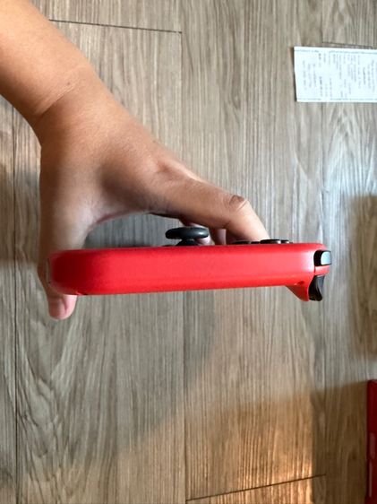 Nintendo Switch OLED Mario Red Edition รูปที่ 3