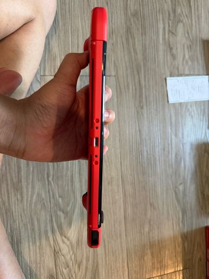 Nintendo Switch OLED Mario Red Edition รูปที่ 7