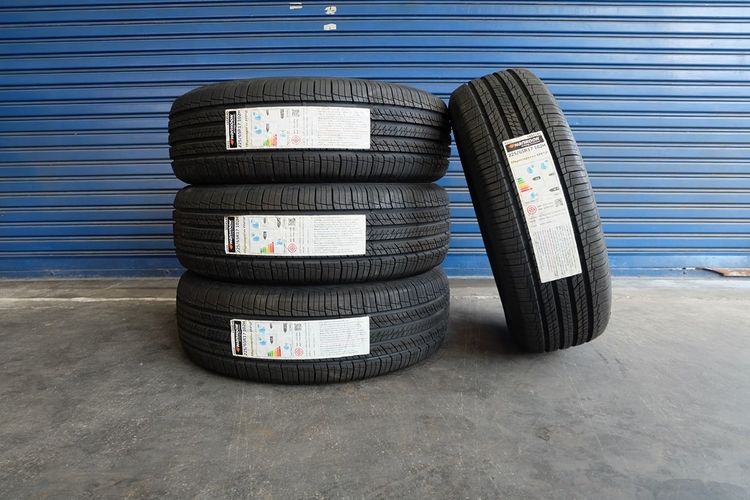 🚩 ยางใหม่ Hankook รุ่น Dynapro HP2 RA33 ขนาด 225 65R17 ปี25
