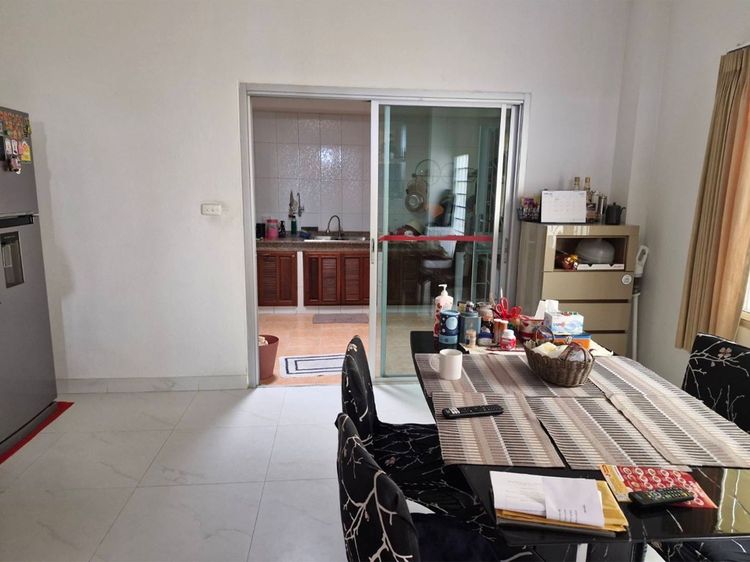 ขายทาวน์เฮ้าส์ 3 ชั้น ทำเลศักยภาพ อินทามระ 17 พญาไท รูปที่ 4