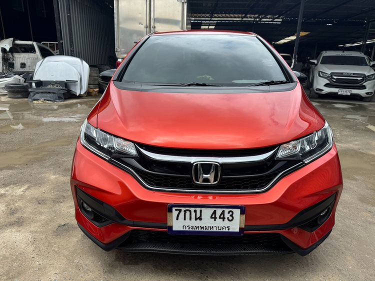 Honda Jazz 2018 1.5 RS i-VTEC Sedan เบนซิน เกียร์อัตโนมัติ ส้ม รูปที่ 2