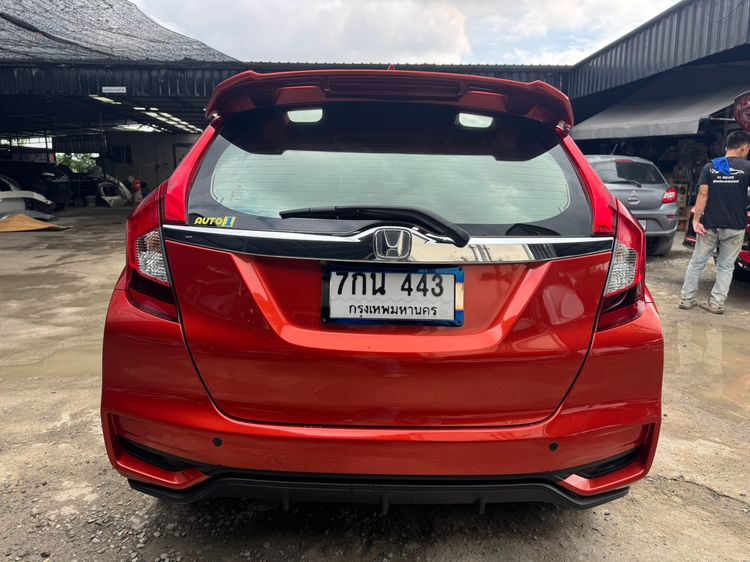 Honda Jazz 2018 1.5 RS i-VTEC Sedan เบนซิน เกียร์อัตโนมัติ ส้ม รูปที่ 4