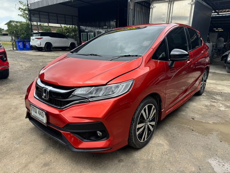รถ Honda Jazz 1.5 RS i-VTEC สี ส้ม