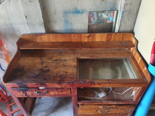 โต๊ะเลี่ยมพระ รูปที่ 4