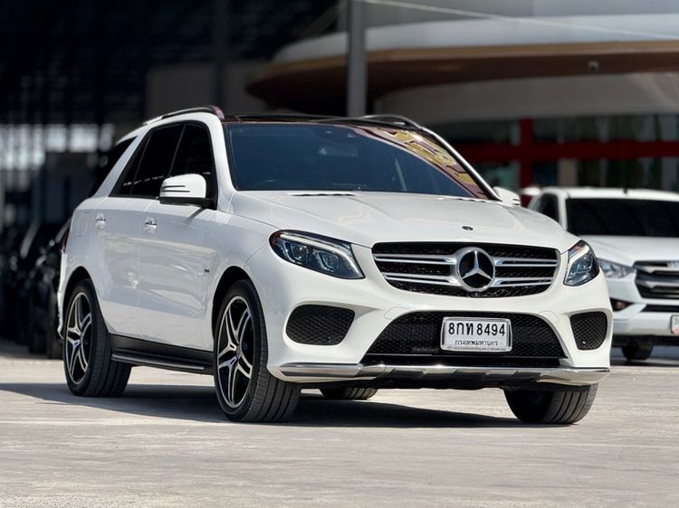 รถ Mercedes-Benz GLE-Class GLE500 สี ขาว