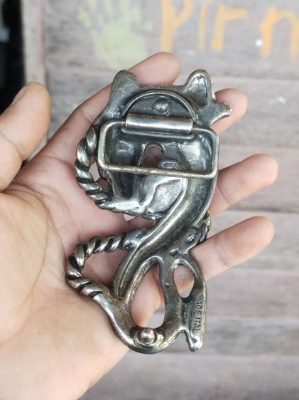 หัวเข็มขัด มังกร ไม่แน่ใจ ว่าใช่เงินไหม รูปที่ 3