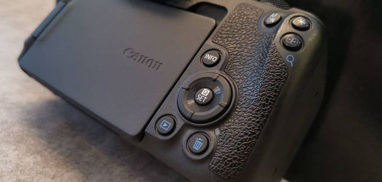 ขาย R8 อปกศ พร้อมอะเดปเตอร์ และ L plate สภาพของใหม่ รูปที่ 13
