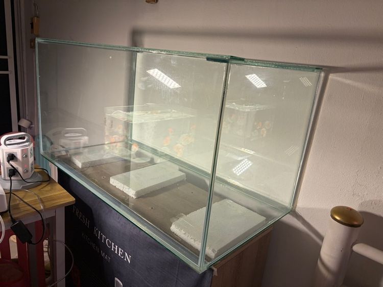 อุปกรณ์ตู้ปลา ตู้ปลา36นิ้ว