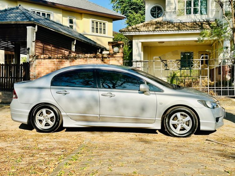 Honda Civic 2010 1.8 S i-VTEC Sedan เบนซิน ไม่ติดแก๊ส เกียร์อัตโนมัติ บรอนซ์เงิน รูปที่ 3