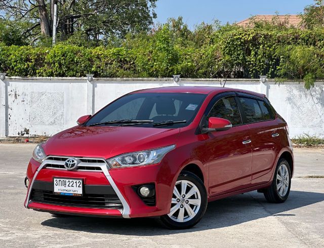 Toyota Yaris 2014 1.2 G Sedan เบนซิน ไม่ติดแก๊ส เกียร์อัตโนมัติ แดง รูปที่ 3