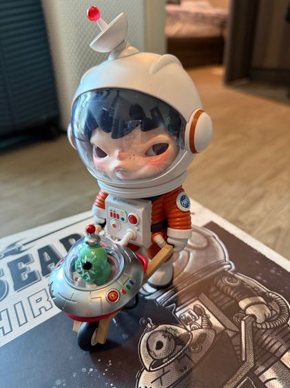 POPMART HIRONO Search For Alien